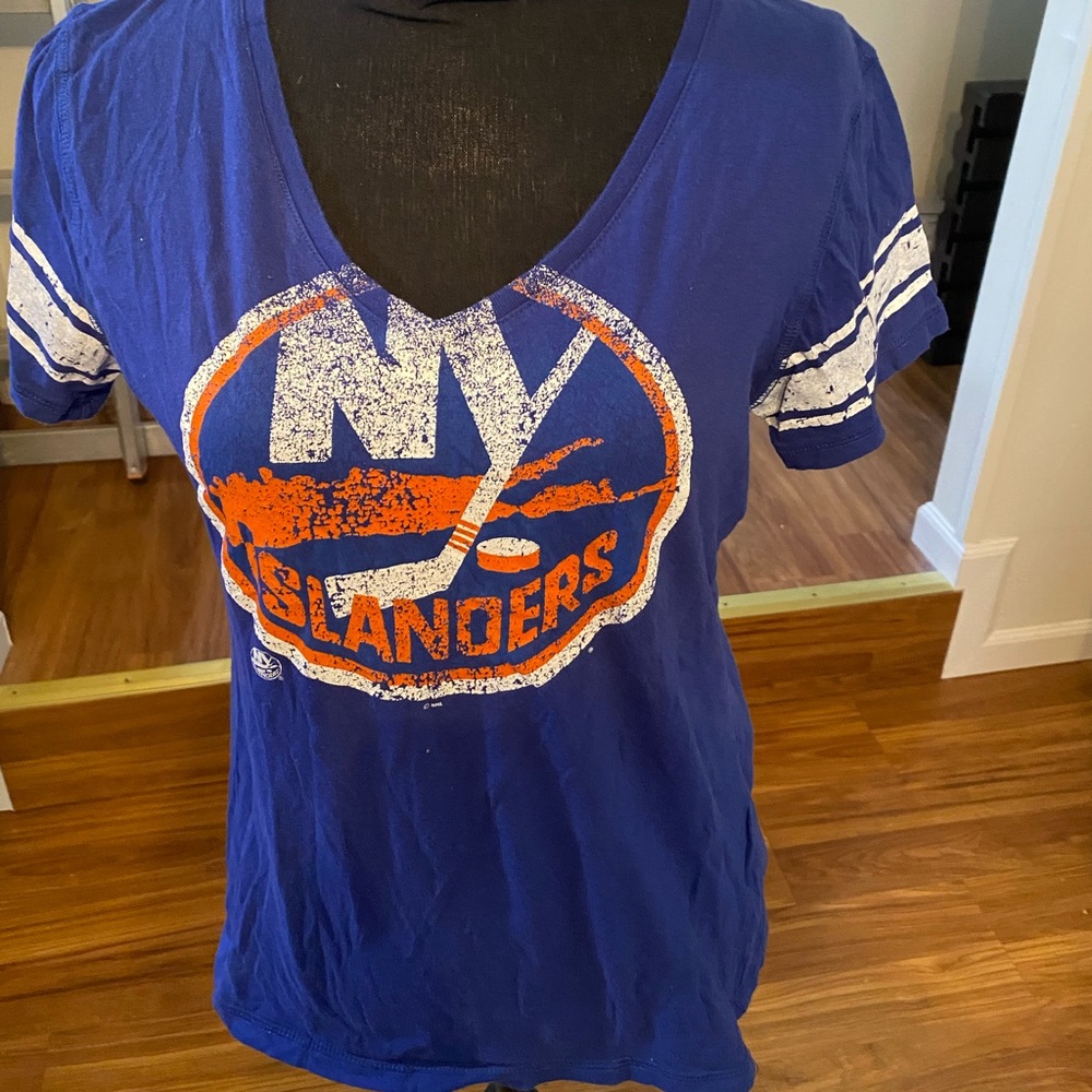 GIII for Her by Carl Banks Women’s NY Islander’s Short Sleeve Tee Shirt Size M